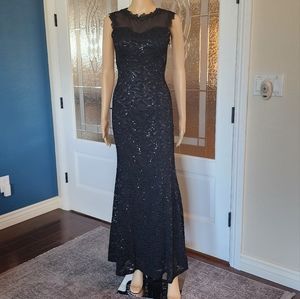 LA SCALA EVENING GOWN SZ M